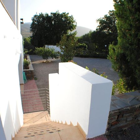 El Domingo En El Valle Fondón Kamer foto
