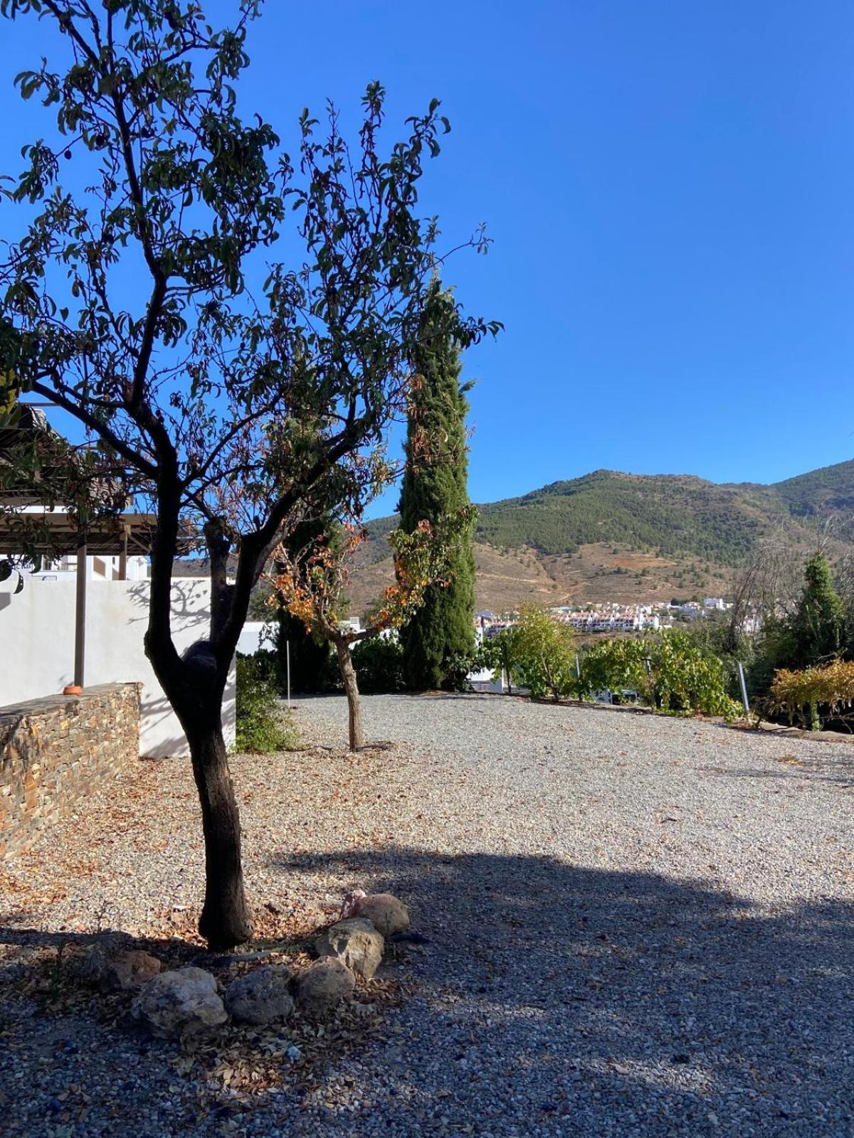 El Domingo En El Valle Villa Fondón Buitenkant foto